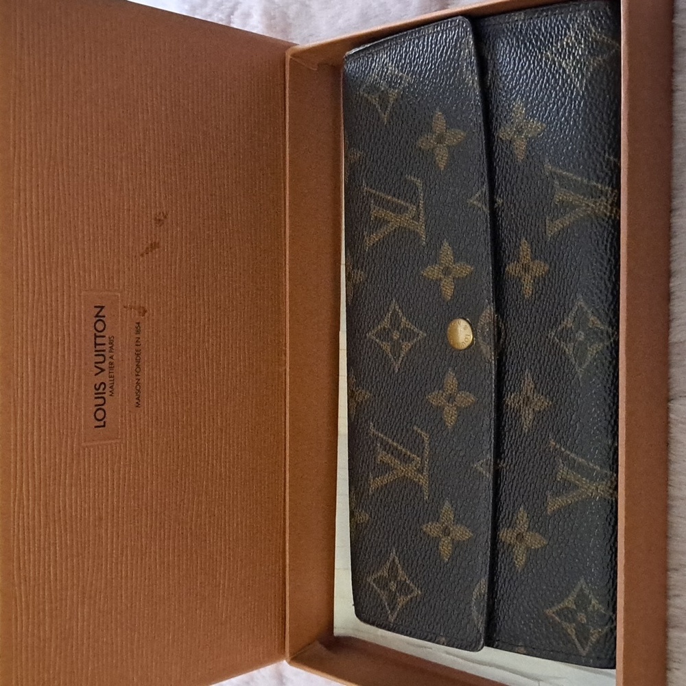 Louis Vuitton Wallet